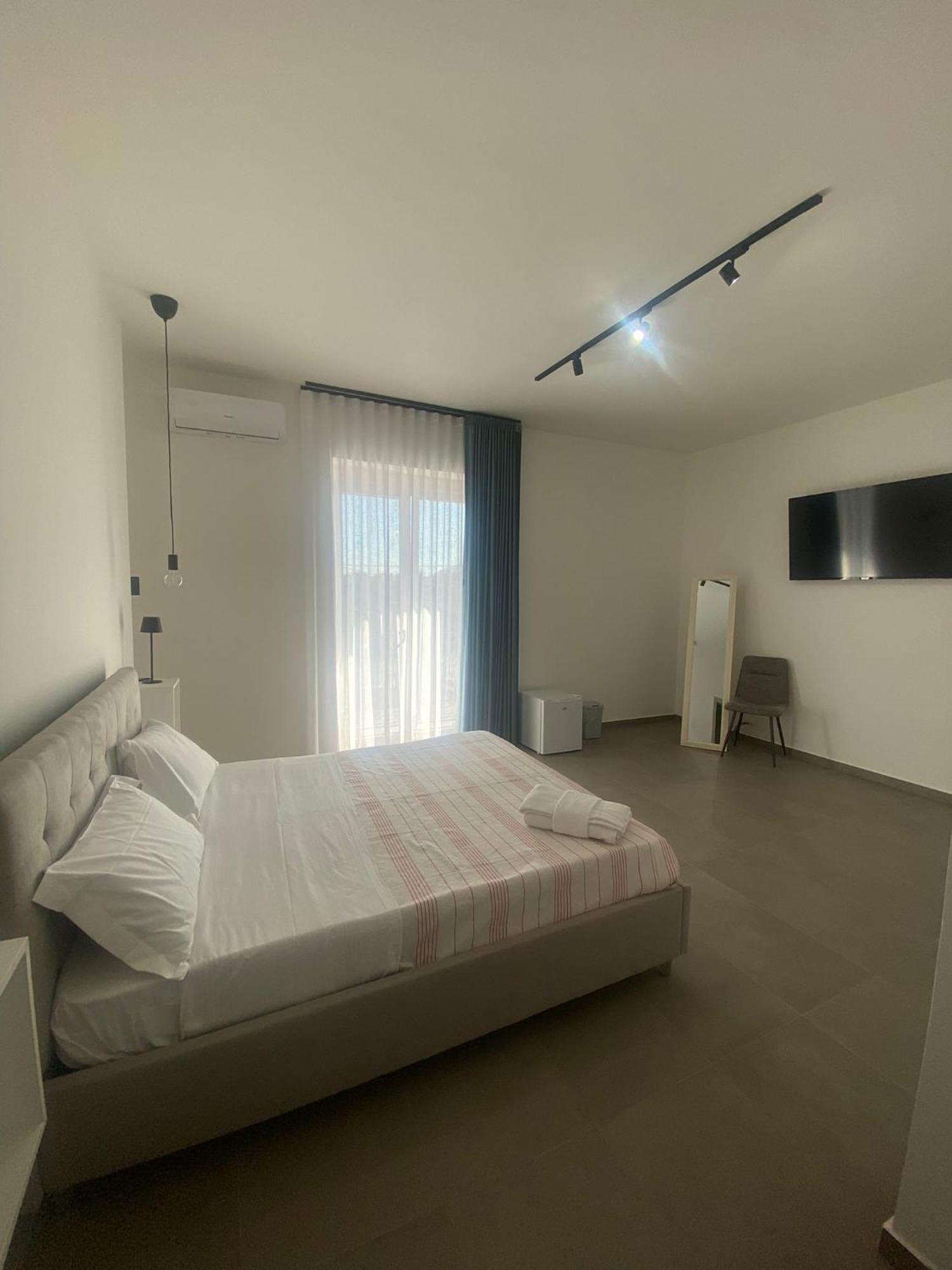 Hyria Rooms Нола Экстерьер фото